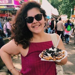 Meet your Posher, Valerie